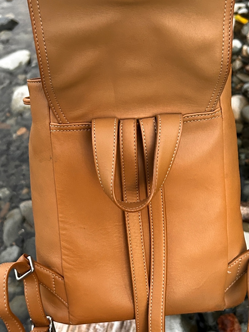 Vintage Coach 9858 Tan Glove‑Tanned Leather Drawstring Backpack - Picture 13 of 16